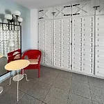 Large Penthouse With Sunny Terrace *