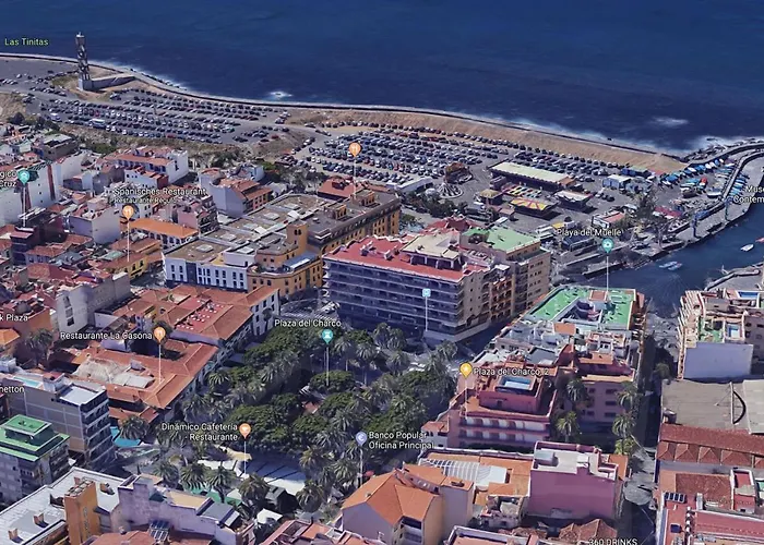 דירה Large Penthouse With Sunny Terrace