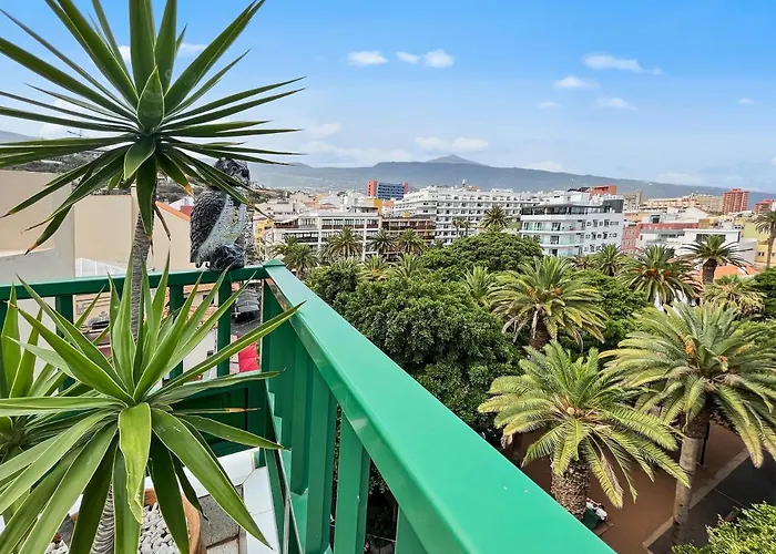 Large Penthouse With Sunny Terrace * プエルト・デ・ラ・クルス