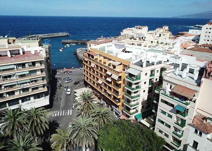 Large Penthouse With Sunny Terrace *